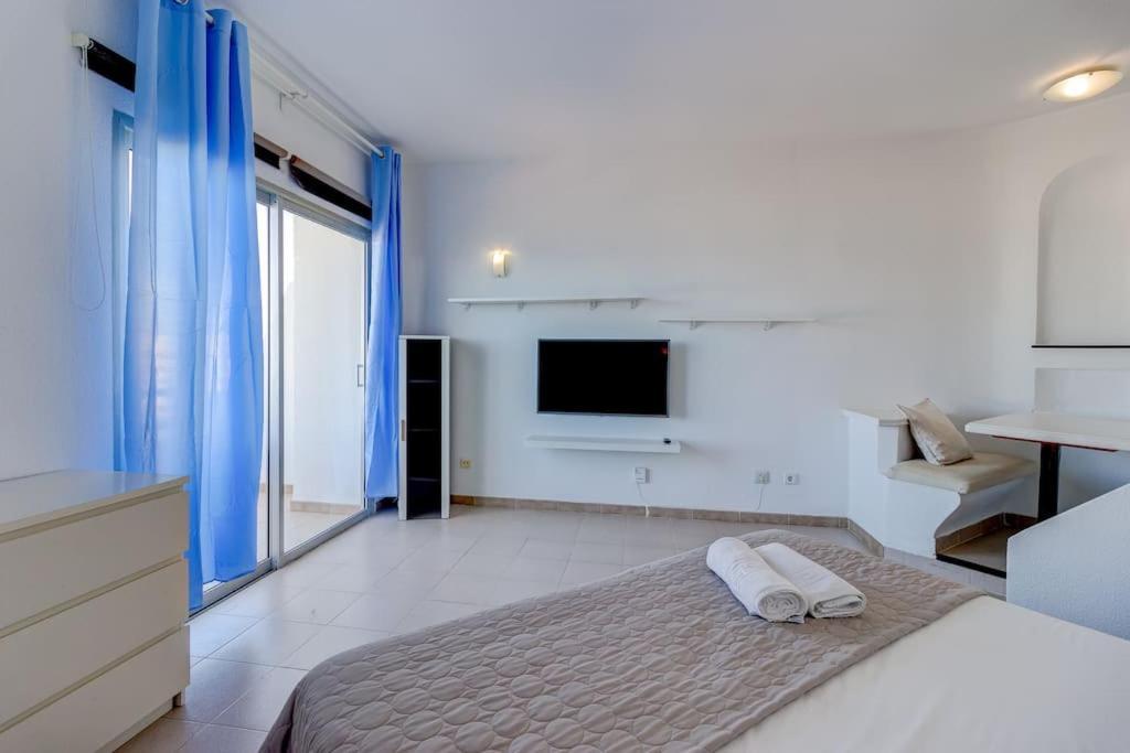 Bonito Estudio Playa Paraiso Con Vista Al Mar By Paramount Holidays أذيخي المظهر الخارجي الصورة