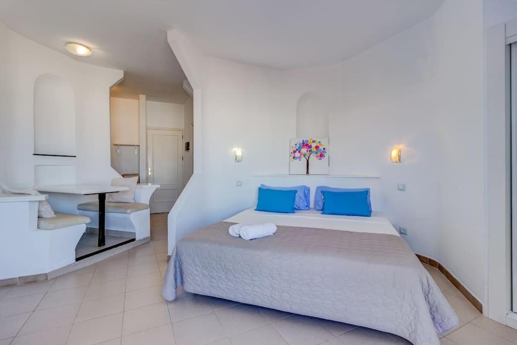 Bonito Estudio Playa Paraiso Con Vista Al Mar By Paramount Holidays أذيخي المظهر الخارجي الصورة